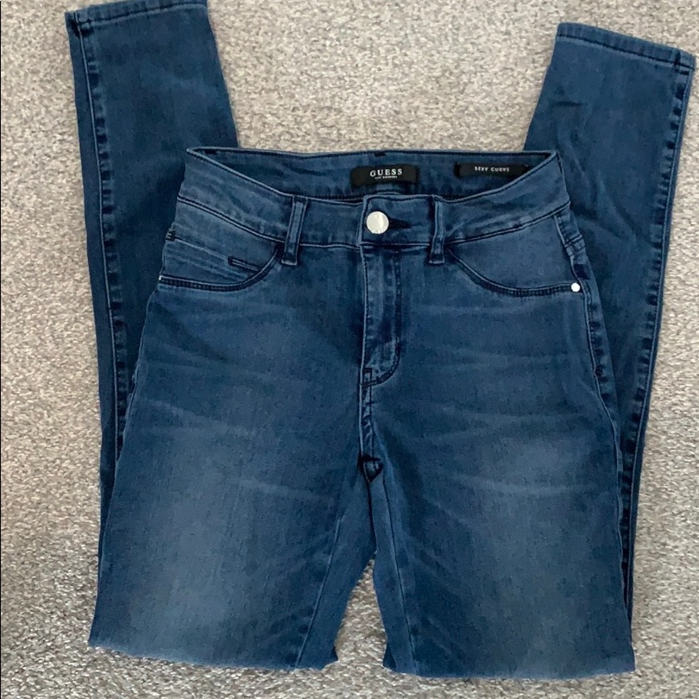 Guess sexy curve crop skinny jeans